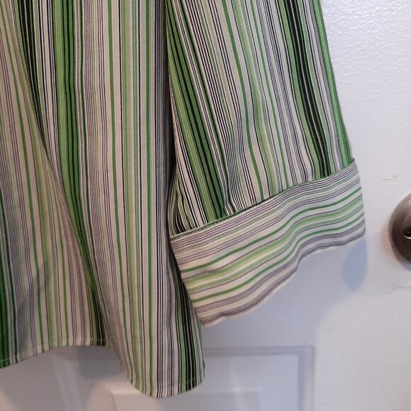 Button-down Blouse; 3/4 Sleeve; EUC; Green Stripe; Notations; Size XL - Picture 5 of 5